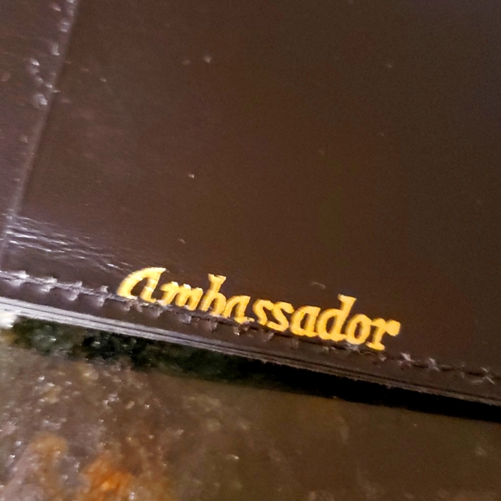 Vintage Passport Holder. - Picture 9 of 10